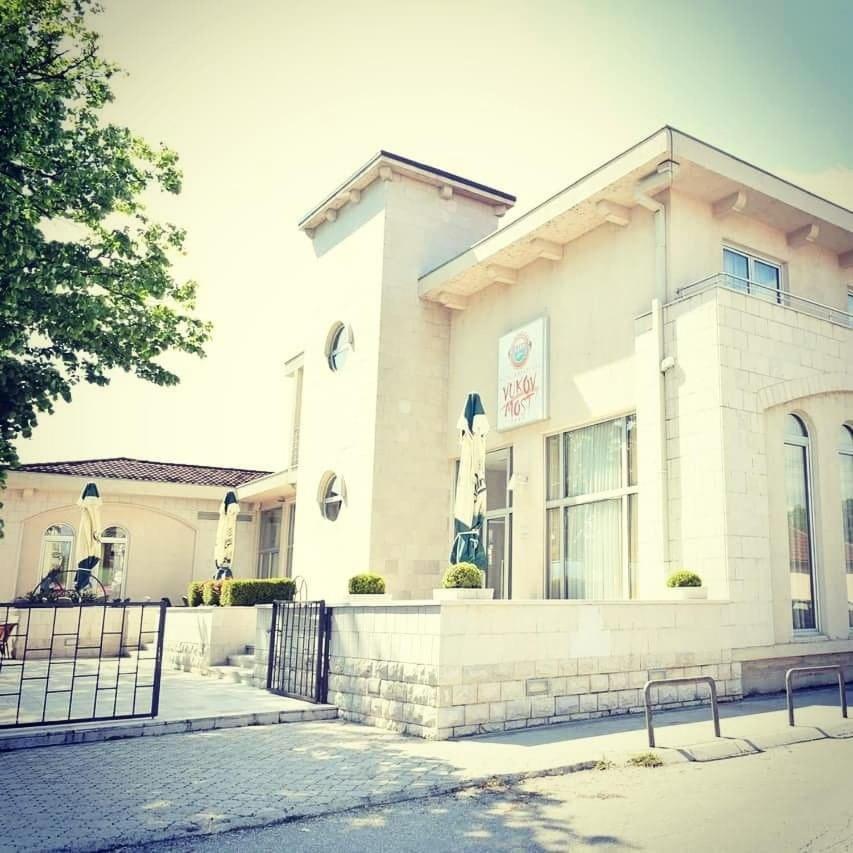 Hotel Vukov Most Nikšić Exterior foto